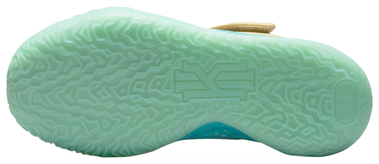 Nike Kyrie 7  Image 5 of 5. Tap to open photo gallery.