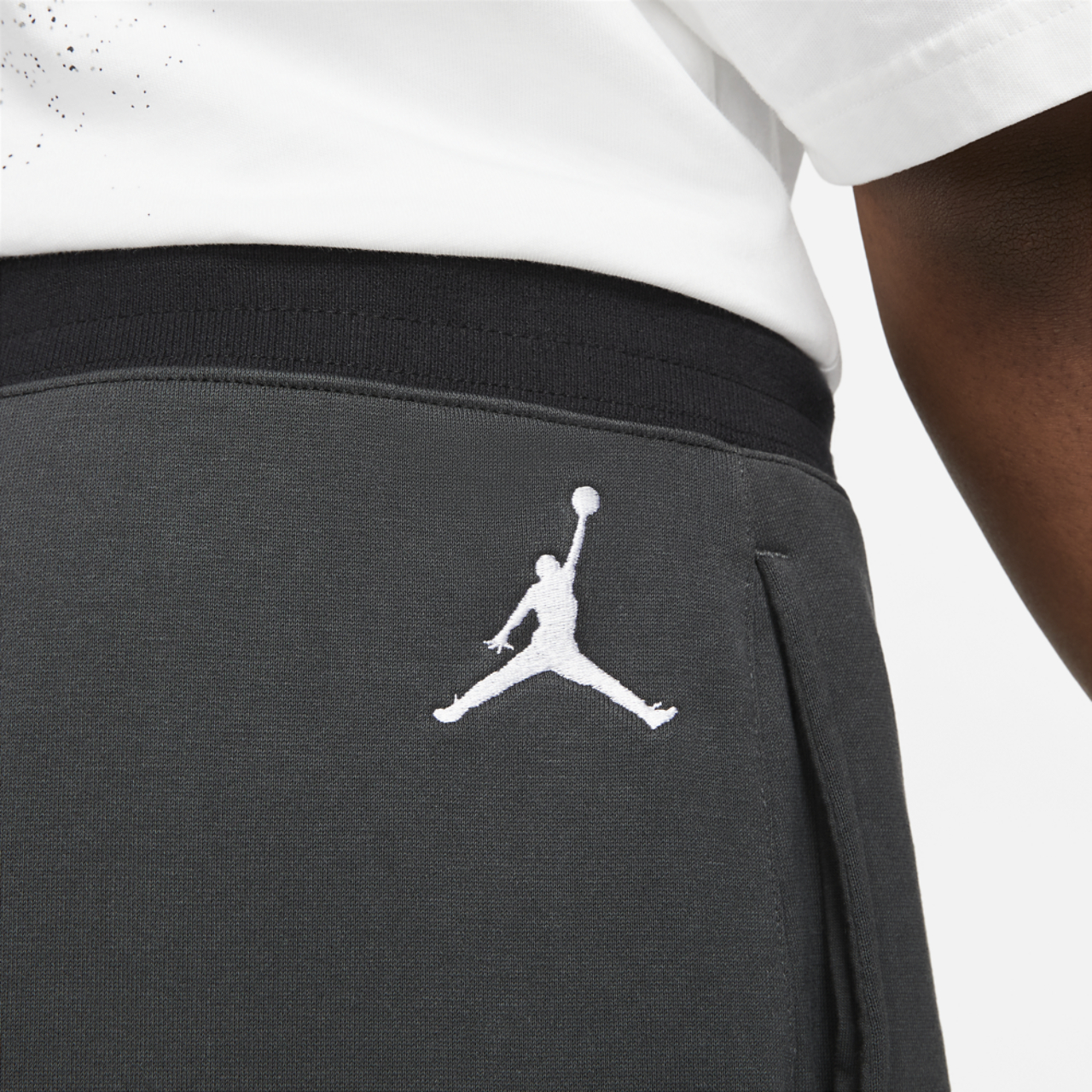 Jordan Jumpman Classic Fleece Short Image 5 of 6. Tap to open photo gallery.