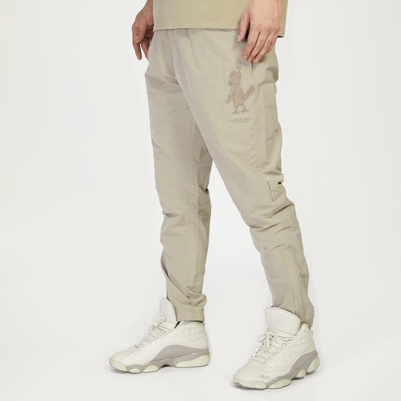 Pro Standard Cardinals Tonal Woven Pants Image 4 of 4. Tap to open photo gallery.