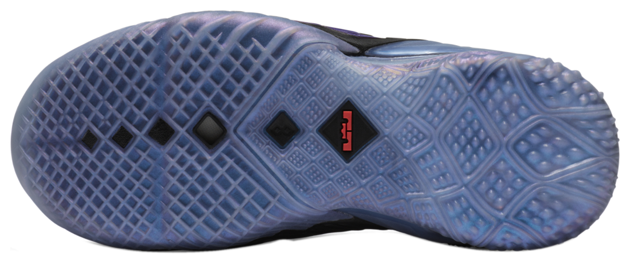 Nike Lebron XVIII NRG Image 5 of 5. Tap to open photo gallery.