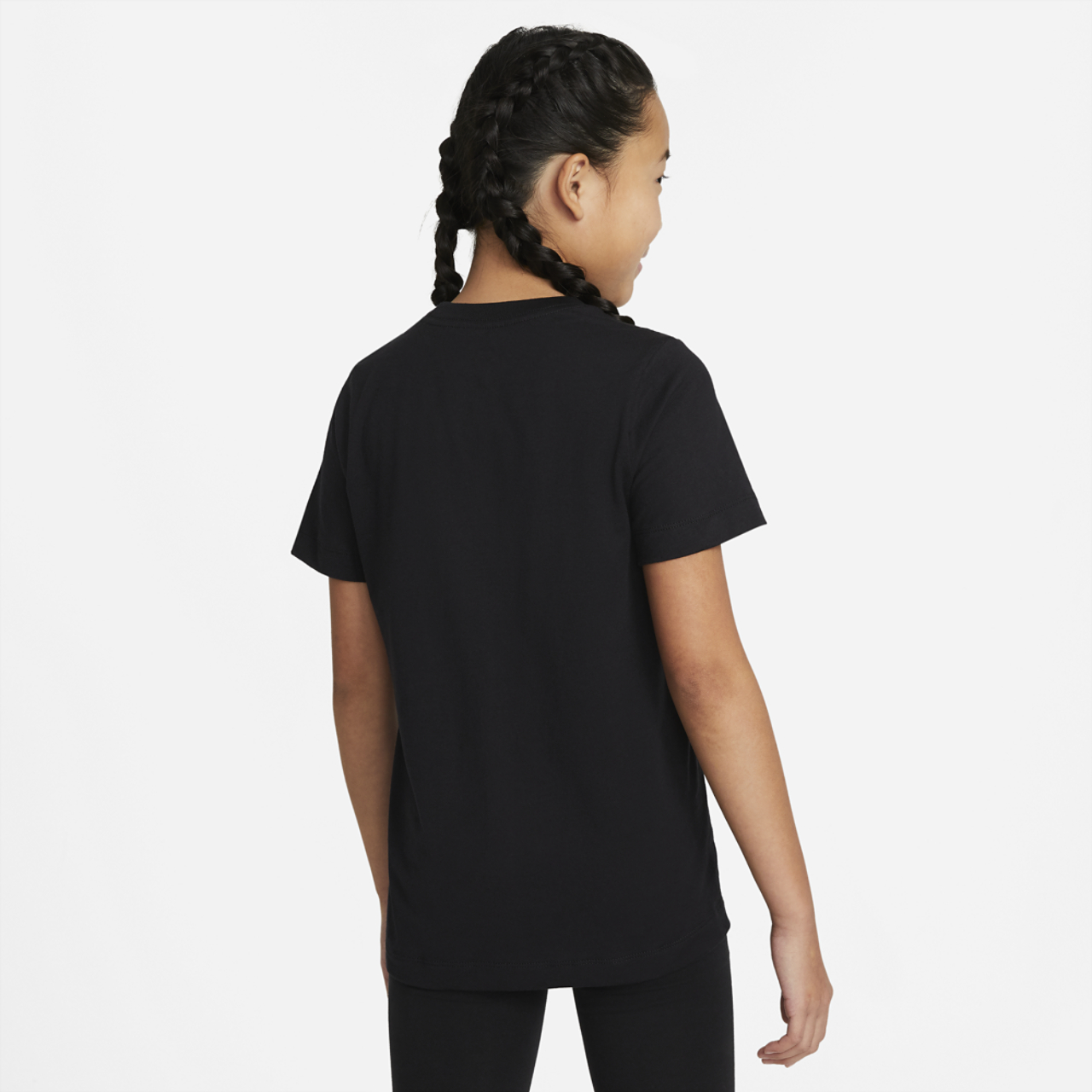 Nike NSW Boxy Patch T-Shirt Image 2 of 2. Tap to open photo gallery.