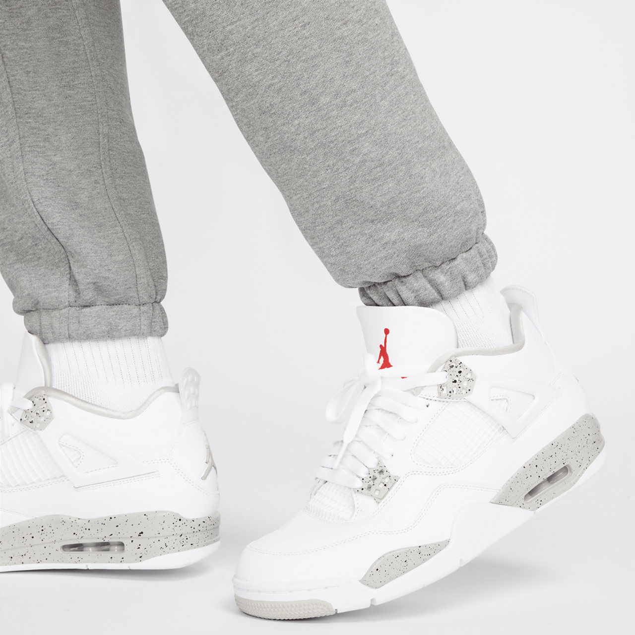 Jordan Sport DNA HBR Fleece Pants Image 6 of 6. Tap to open photo gallery.