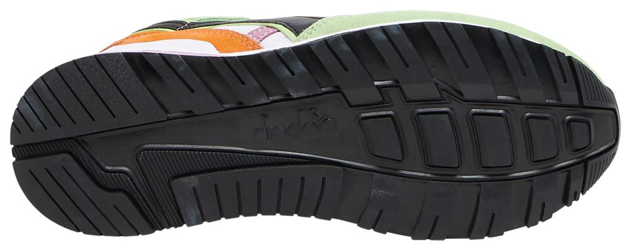 Diadora N9002 Image 5 of 5. Tap to open photo gallery.