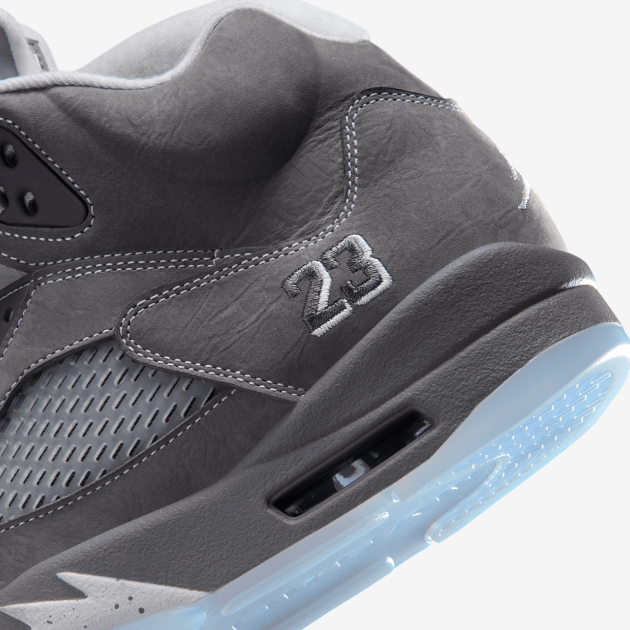 Jordan Retro 5 Image 9 of 10. Tap to open photo gallery.
