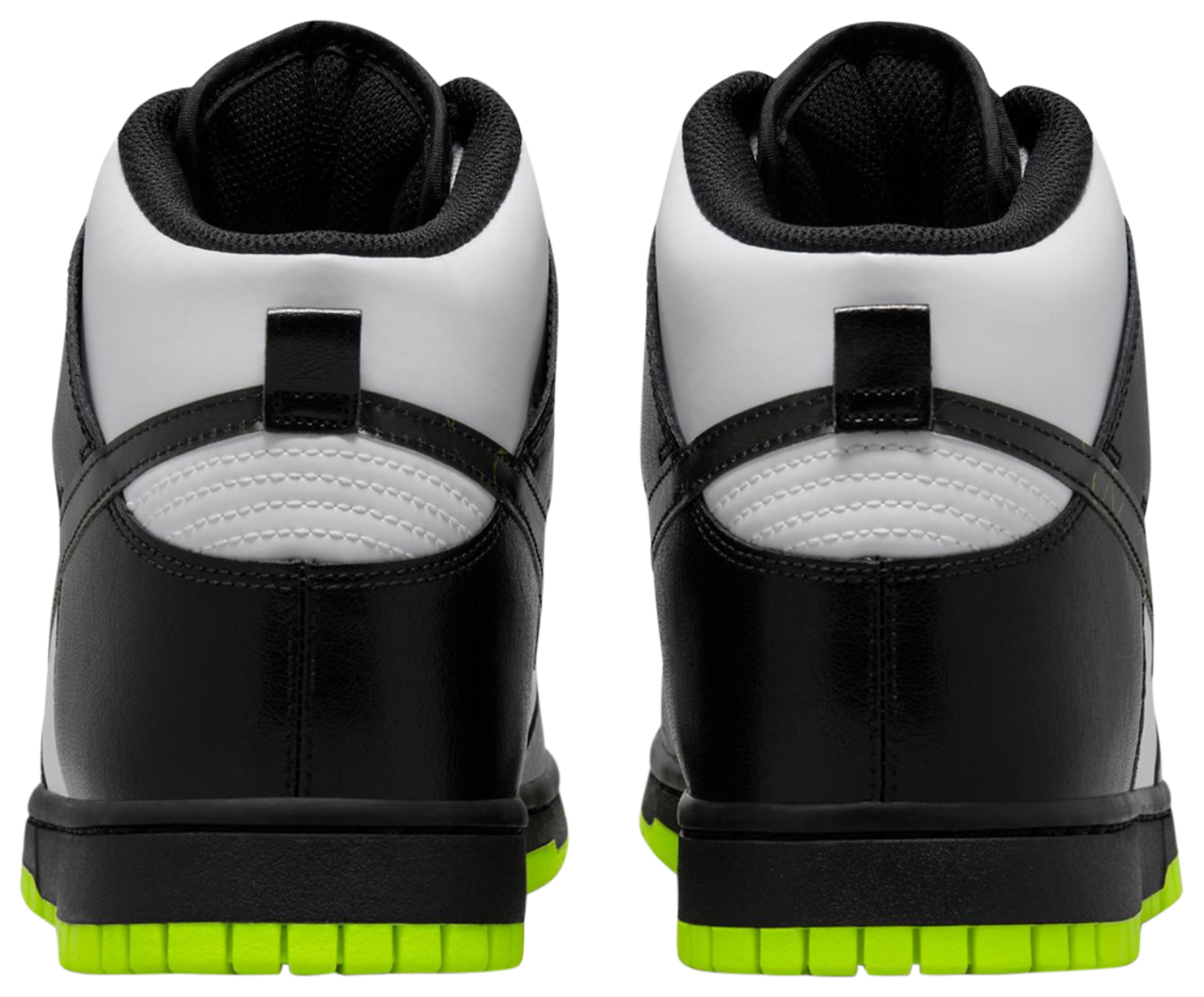 Nike Dunk Hi Image 3 of 5. Tap to open photo gallery.