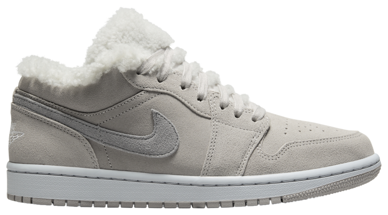 Jordan AJ 1 Low SE Image 1 of 5. Tap to open photo gallery.