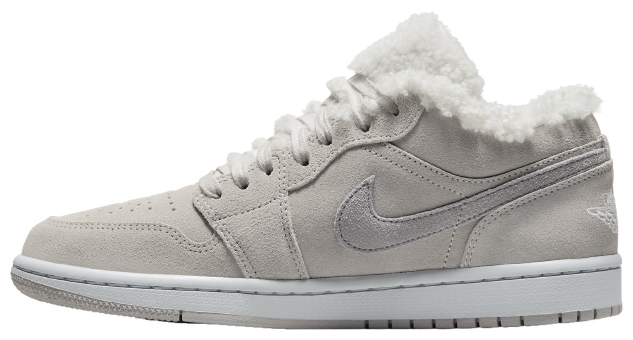 Jordan AJ 1 Low SE Image 2 of 5. Tap to open photo gallery.