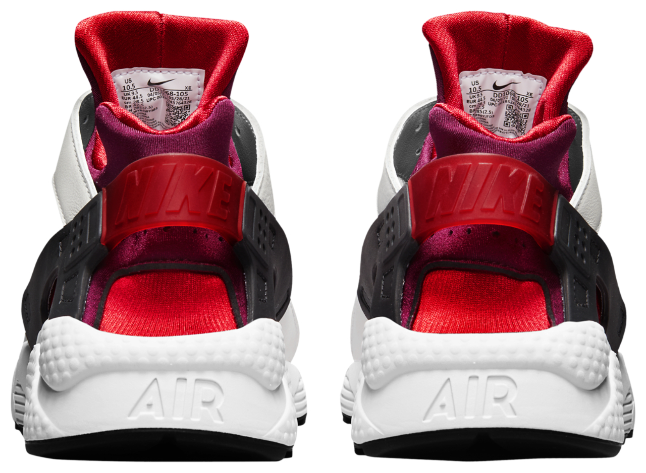Nike Air Huarache Image 3 of 5. Tap to open photo gallery.