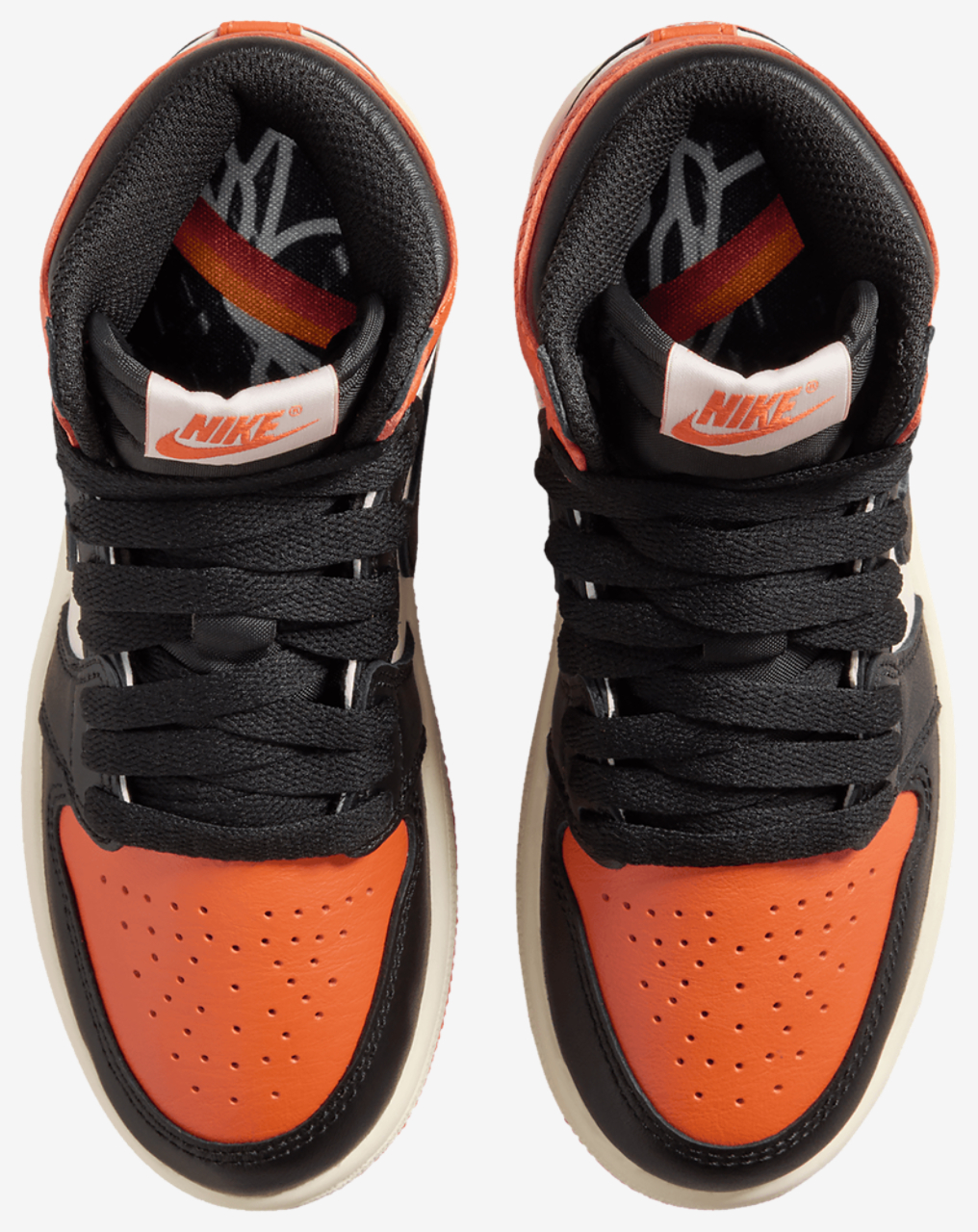 Jordan Retro 1 High OG Image 4 of 9. Tap to open photo gallery.