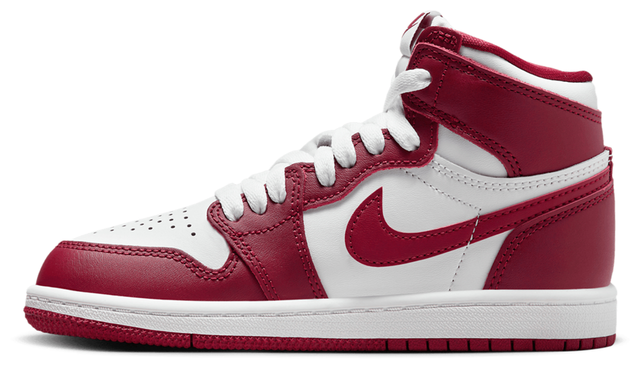 Jordan Retro 1 High OG Image 2 of 8. Tap to open photo gallery.