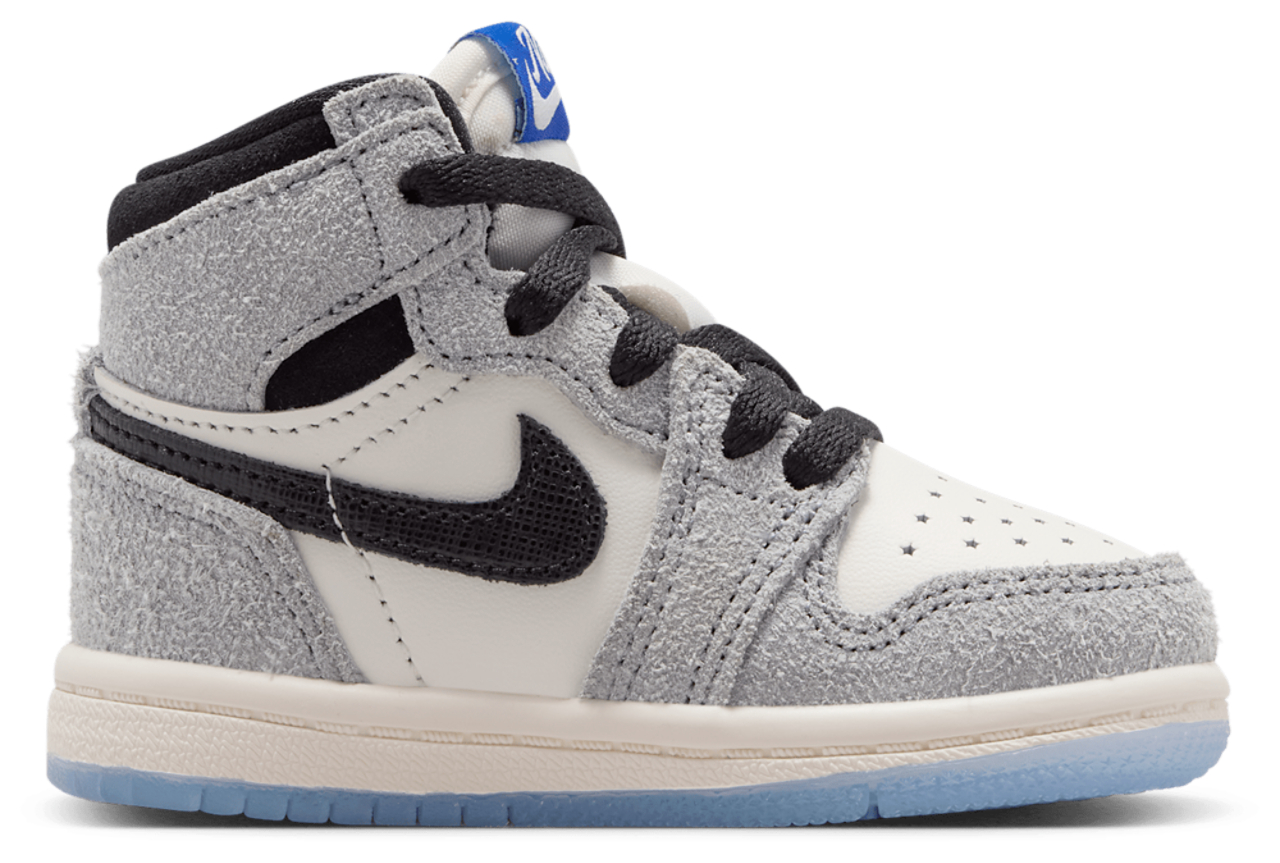 Jordan Retro 1 High OG Image 1 of 5. Tap to open photo gallery.