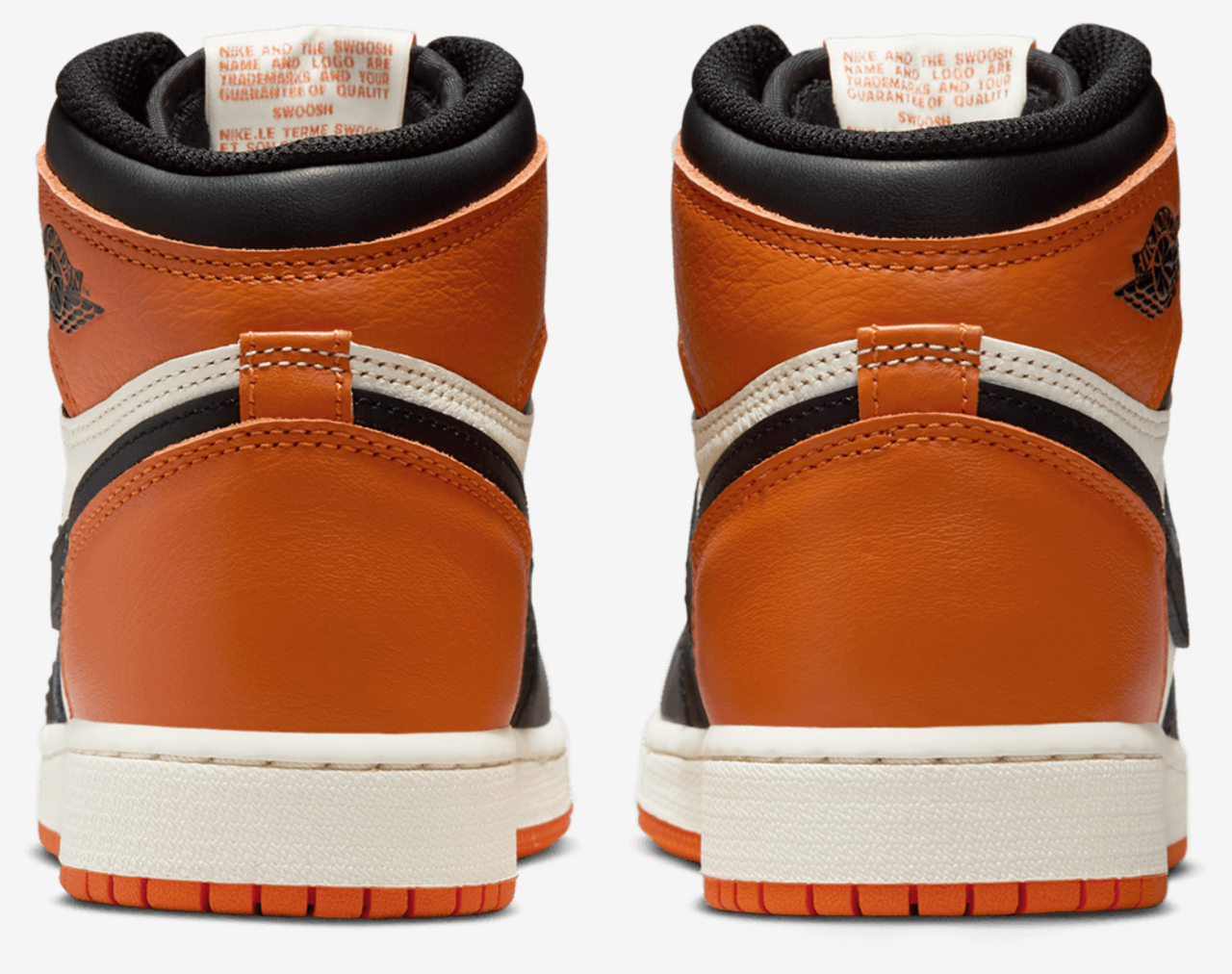 Jordan Retro 1 High OG Image 3 of 8. Tap to open photo gallery.