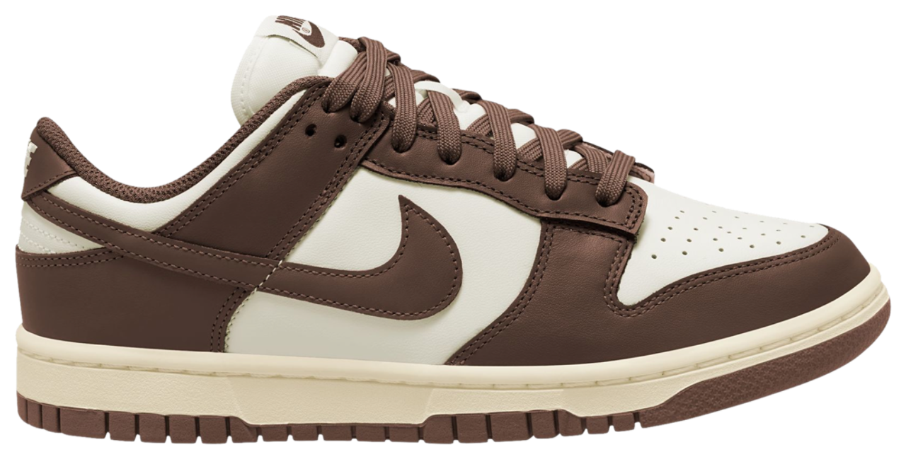 Nike Dunk Low Image 2 of 4. Tap to open photo gallery.