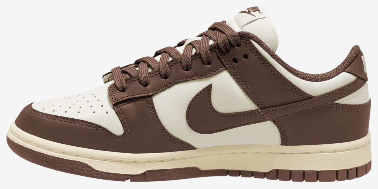 Nike Dunk Low Image 3 of 4. Tap to open photo gallery.