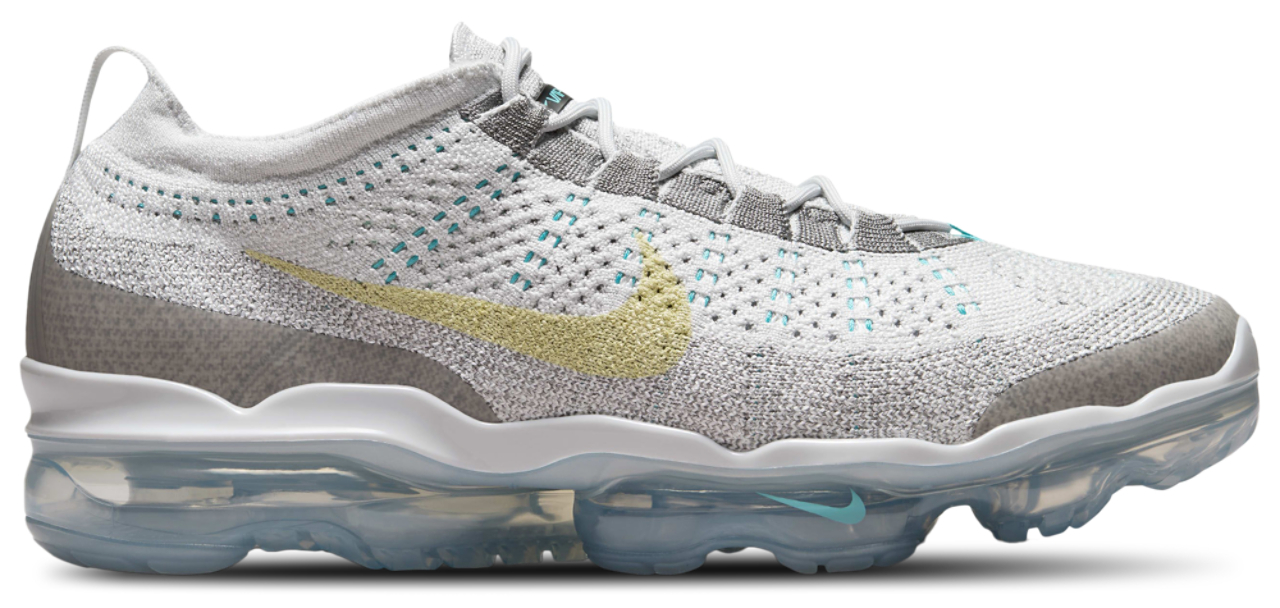 Nike Air Vapormax 23 Image 1 of 5. Tap to open photo gallery.