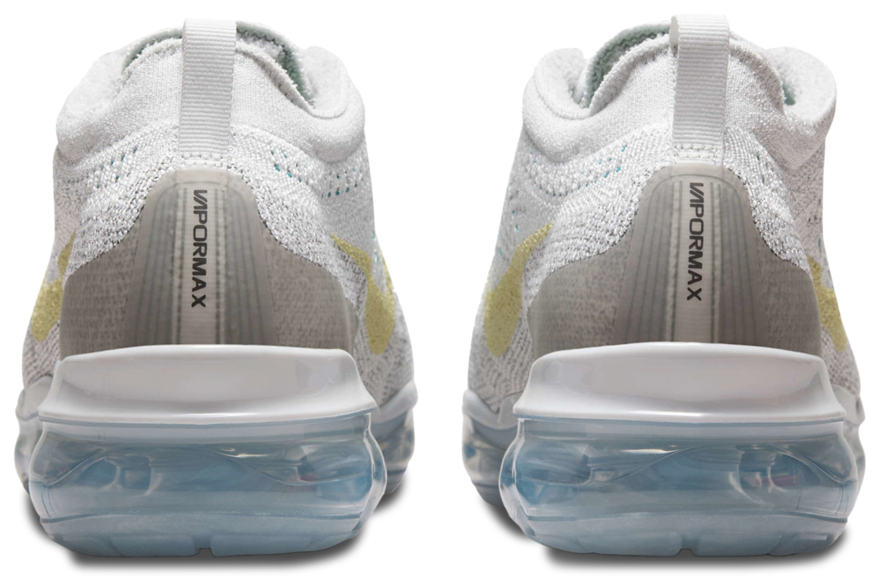 Nike Air Vapormax 23 Image 3 of 5. Tap to open photo gallery.