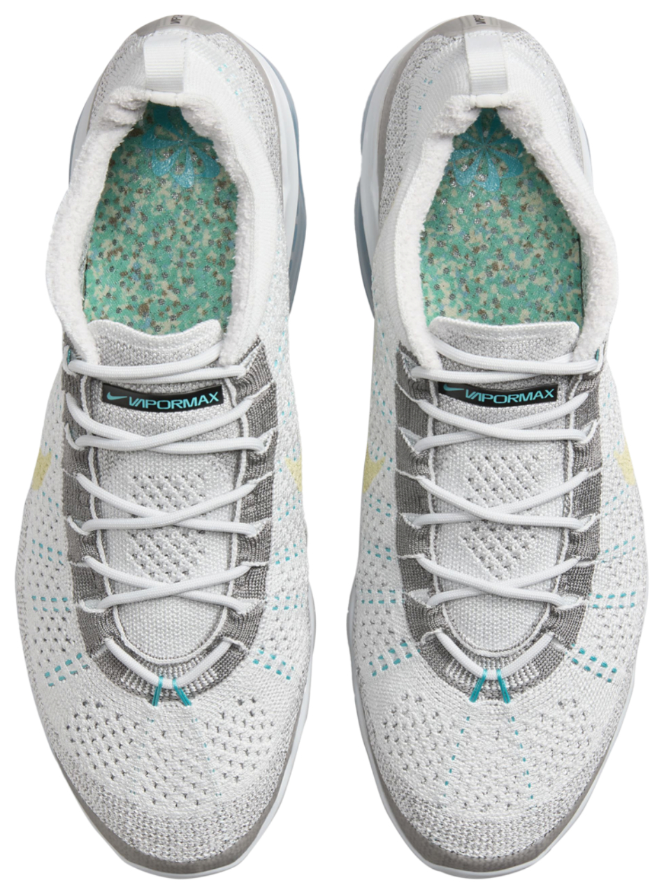 Nike Air Vapormax 23 Image 4 of 5. Tap to open photo gallery.