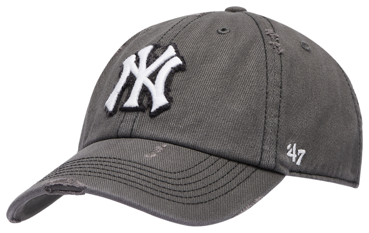 47 Brand Yankees Weathered 47 Clean Up Cap Image 1 of 5. Tap to open photo gallery.