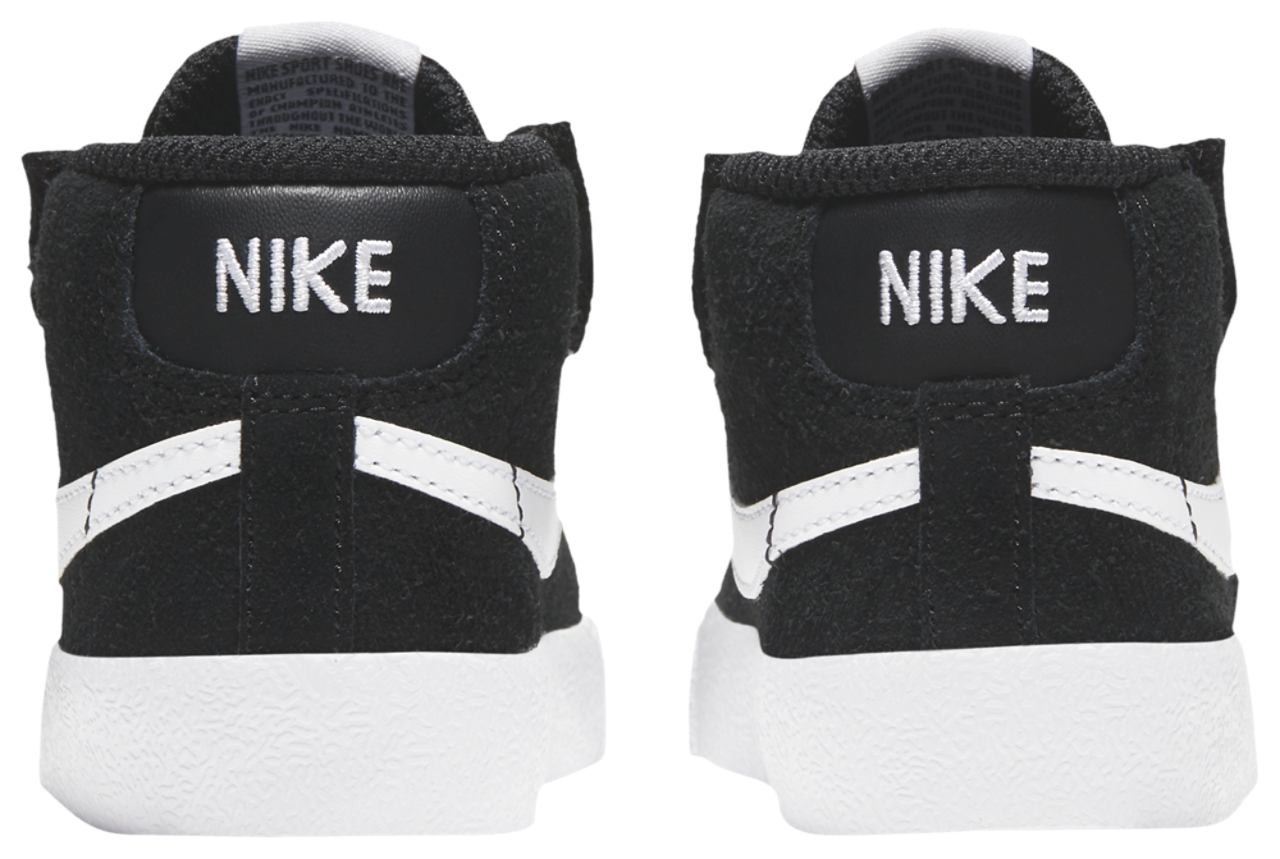 Nike Blazer Mid '77 Image 3 of 5. Tap to open photo gallery.