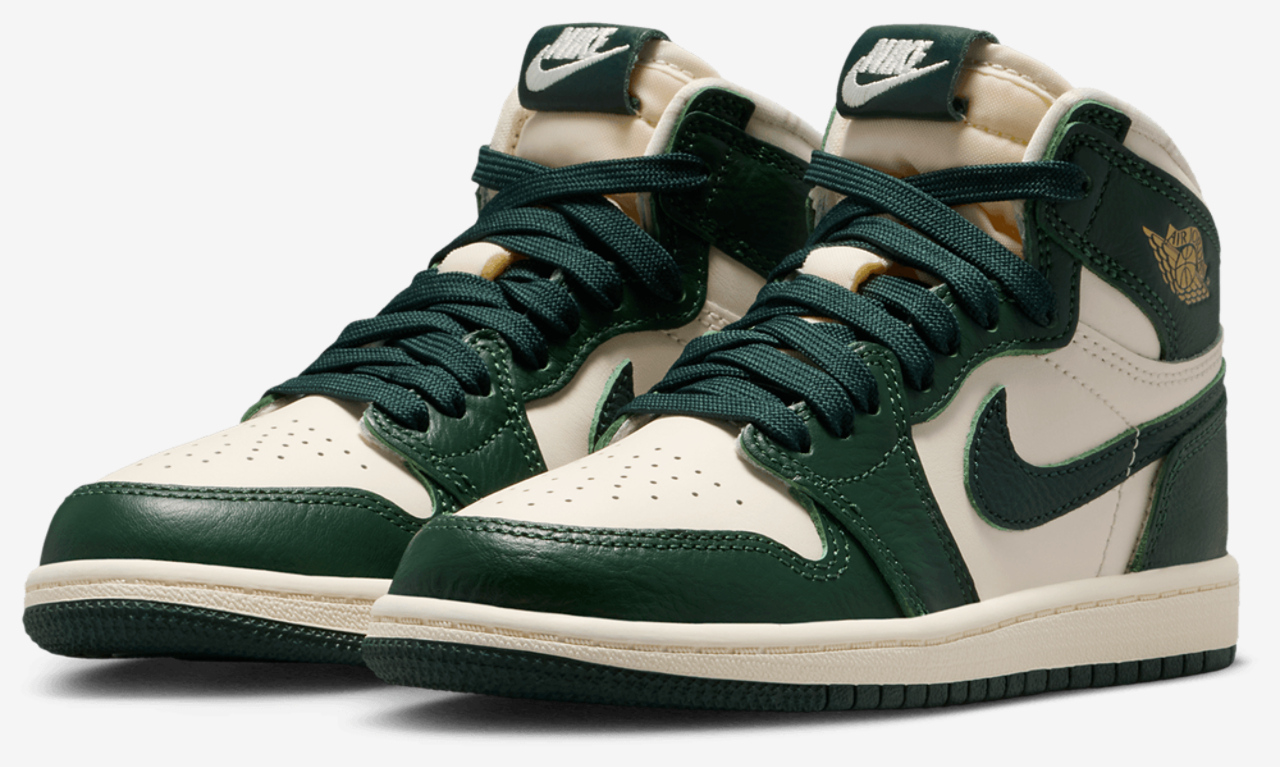 Jordan Retro 1 High OG Image 6 of 8. Tap to open photo gallery.