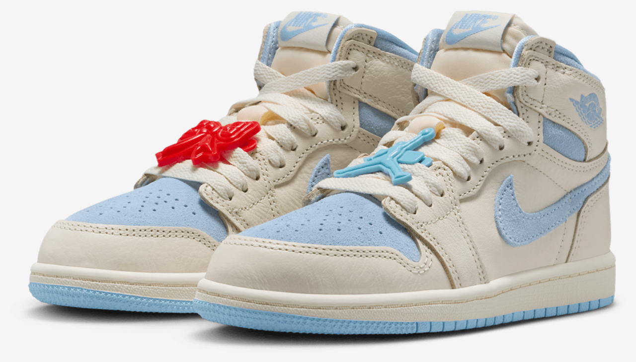 Jordan Retro 1 High OG Image 6 of 9. Tap to open photo gallery.