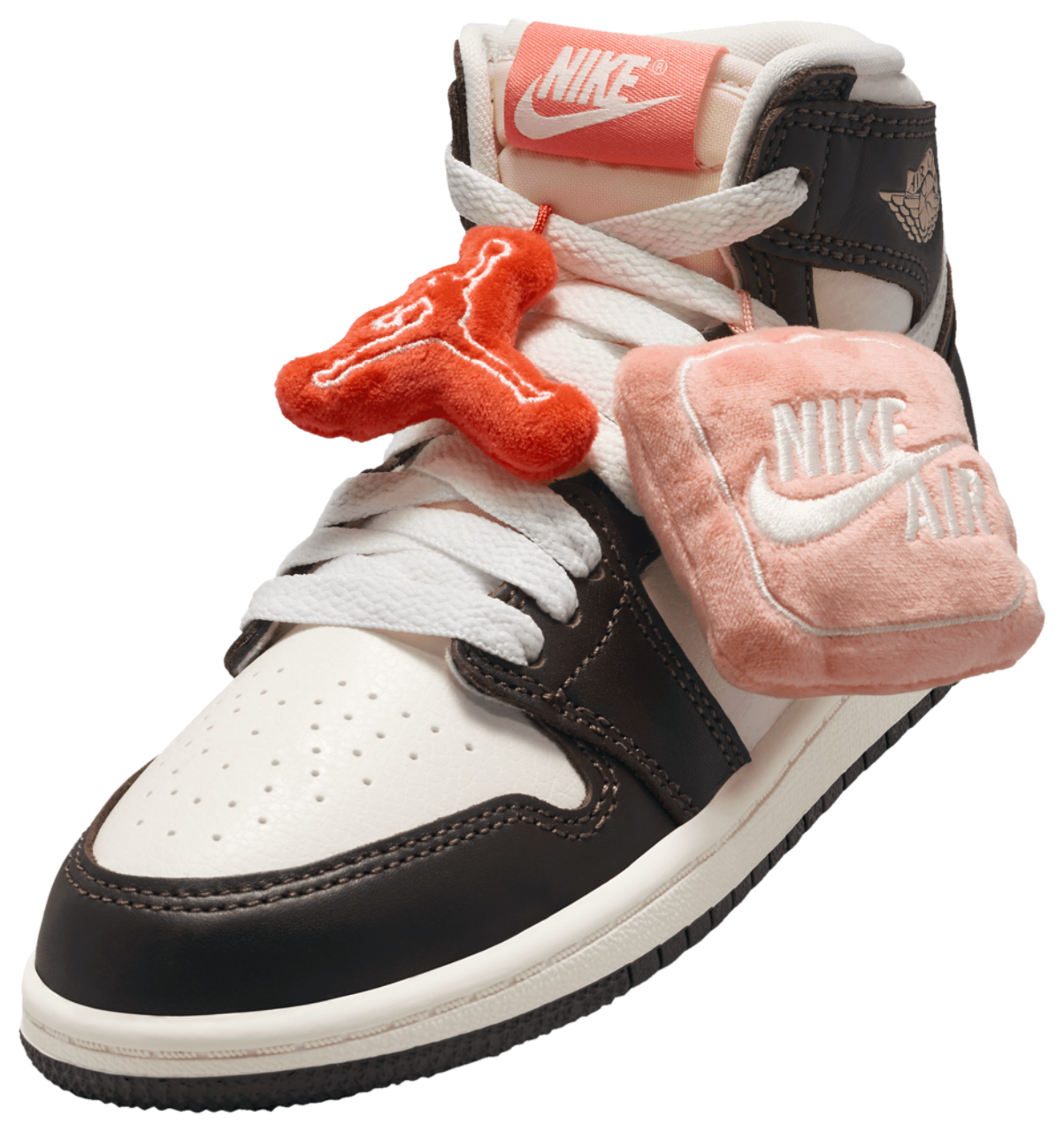 Jordan Retro 1 High OG Image 9 of 9. Tap to open photo gallery.