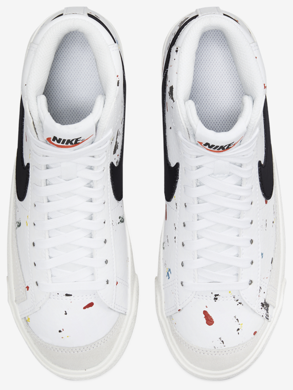 Nike Blazer Mid '77 Image 4 of 5. Tap to open photo gallery.