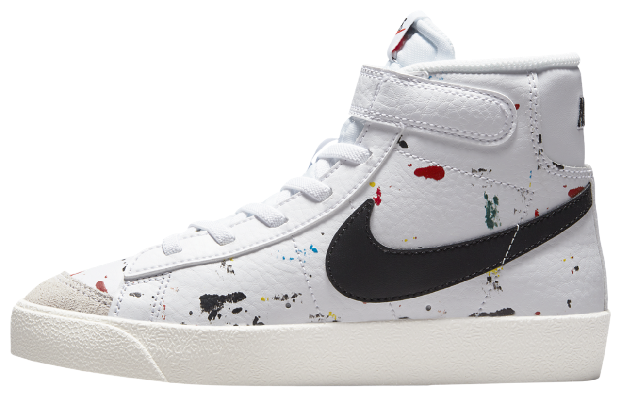 Nike Blazer Mid '77 Image 2 of 5. Tap to open photo gallery.