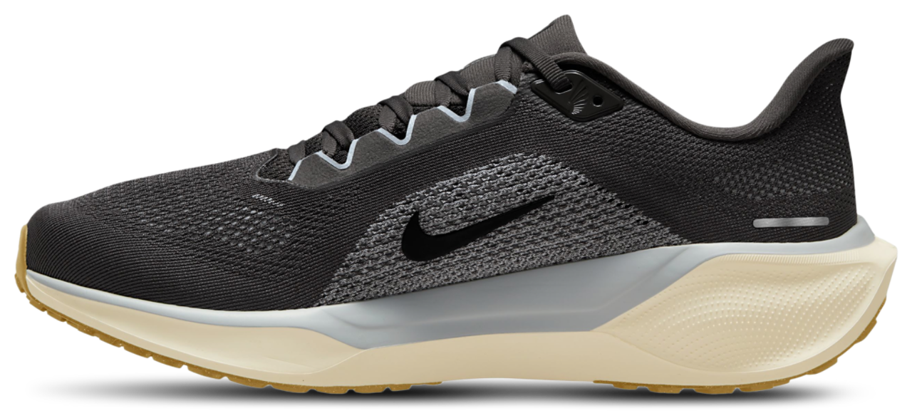 Nike Air Zoom Pegasus 41 Image 2 of 4. Tap to open photo gallery.
