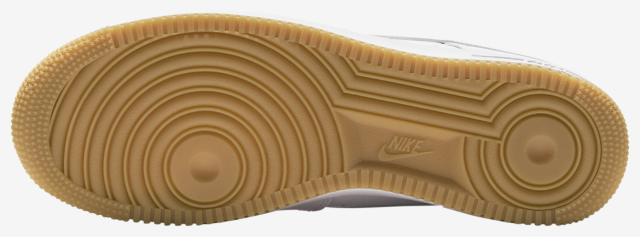 Nike Air Force 1 '07 Image 6 of 6. Tap to open photo gallery.