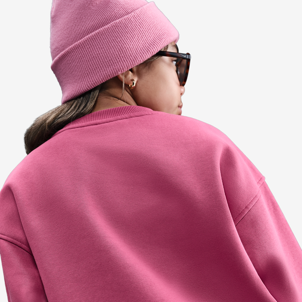 Nike NSW Oversized Club Fleece Crew Image 2 of 4. Tap to open photo gallery.
