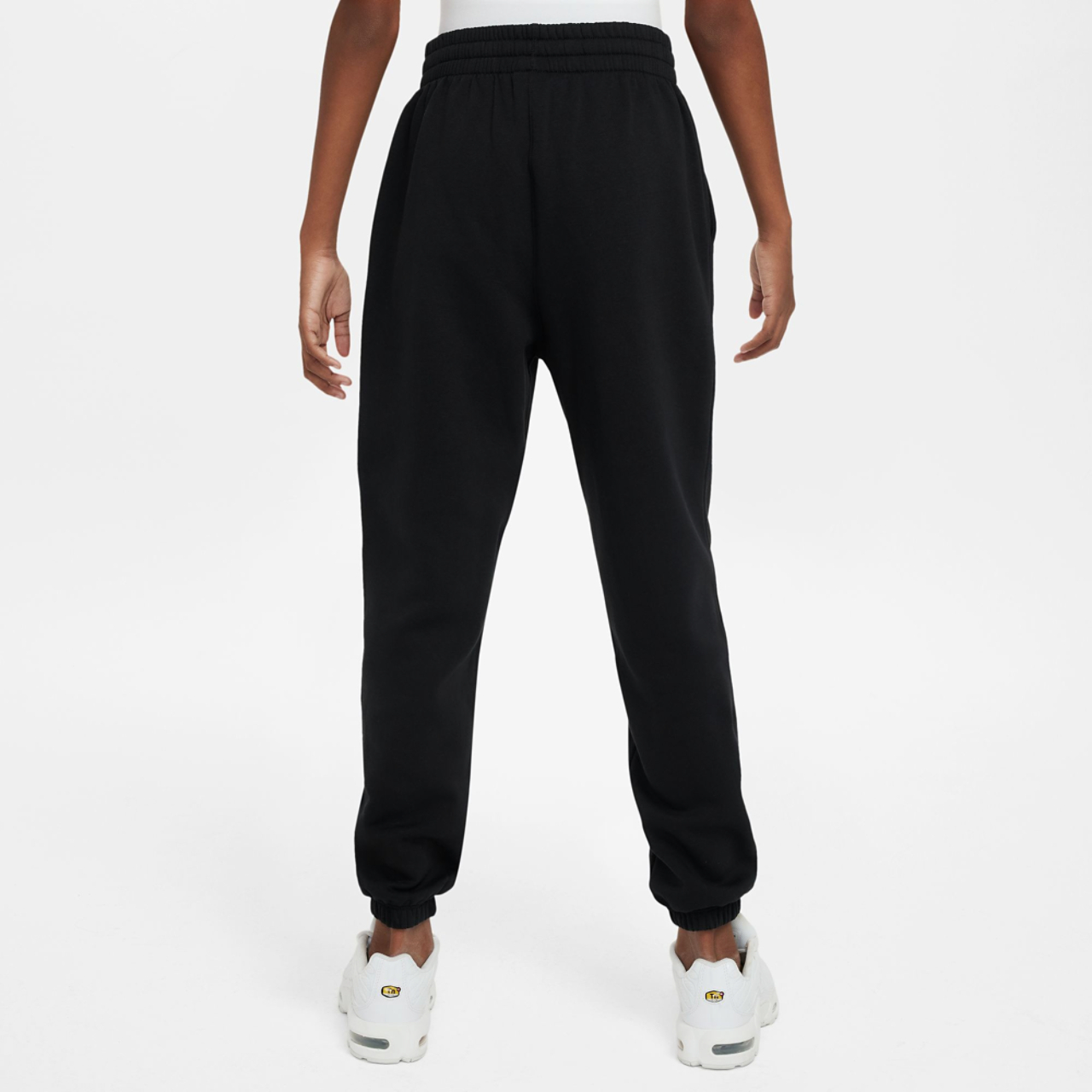 Nike NSW Club LBR Oversized Fleece Pants Image 2 of 2. Tap to open photo gallery.