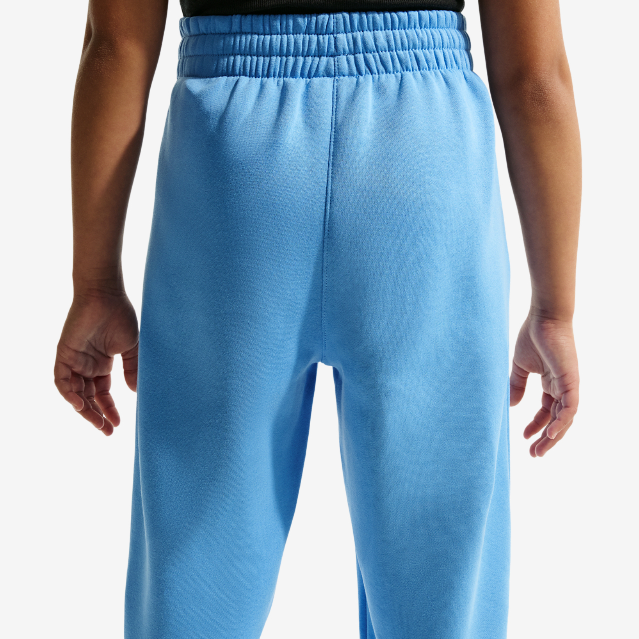 Nike NSW Club Fleece Loose Pants Image 2 of 5. Tap to open photo gallery.