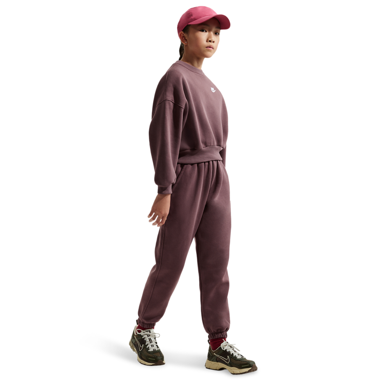Nike NSW Club Fleece Loose Pants Image 3 of 4. Tap to open photo gallery.