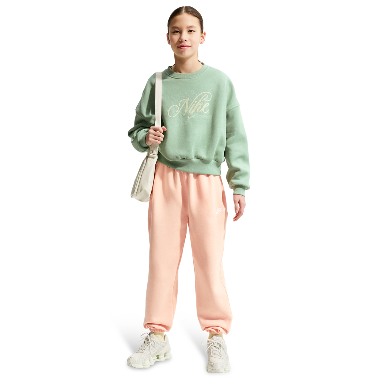 Nike NSW Club LBR Oversized Fleece Pants Image 3 of 4. Tap to open photo gallery.