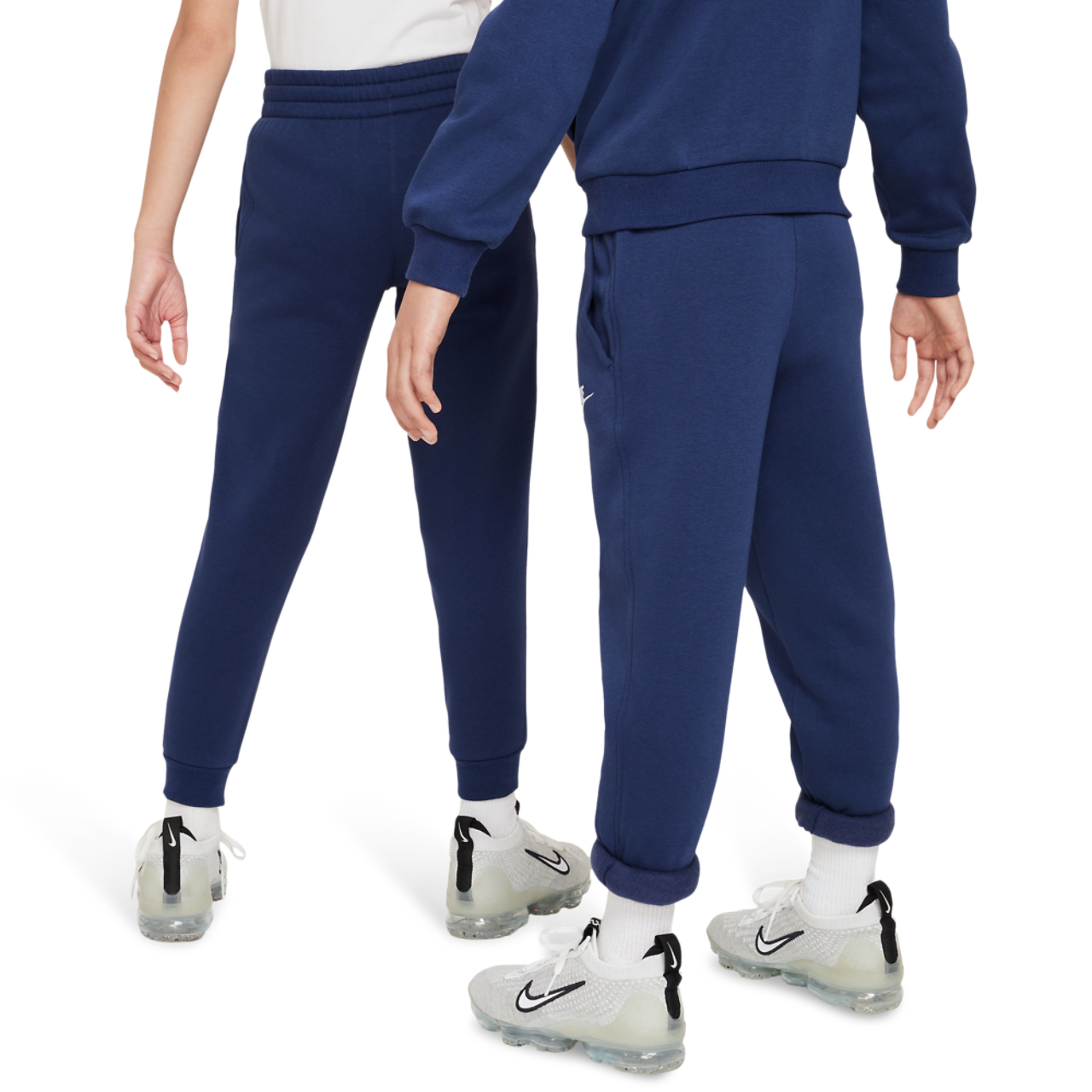 Nike NSW Club LBR Fleece Joggers Image 2 of 5. Tap to open photo gallery.