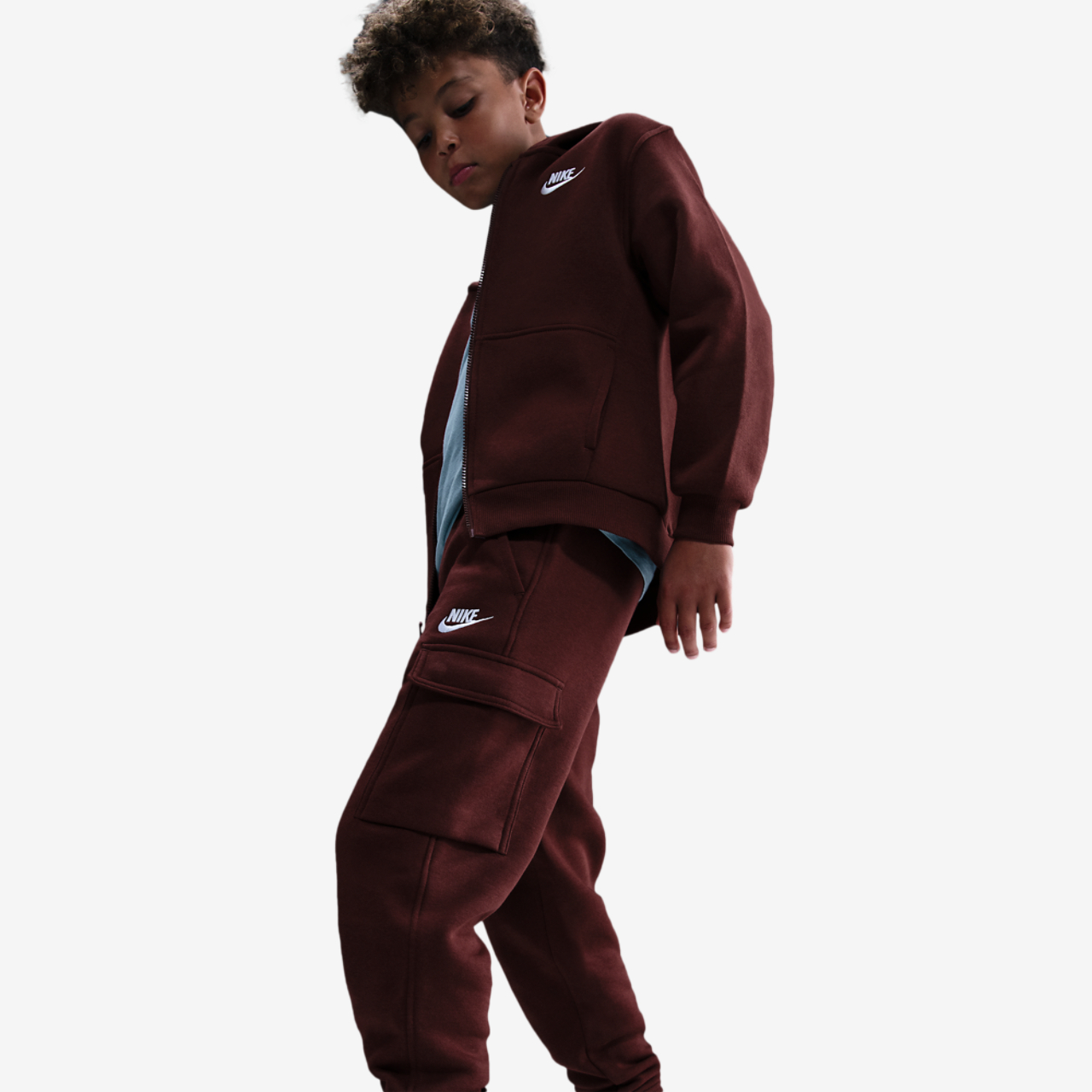 Nike NSW Club Fleece LBR Cargo Pants Image 2 of 3. Tap to open photo gallery.