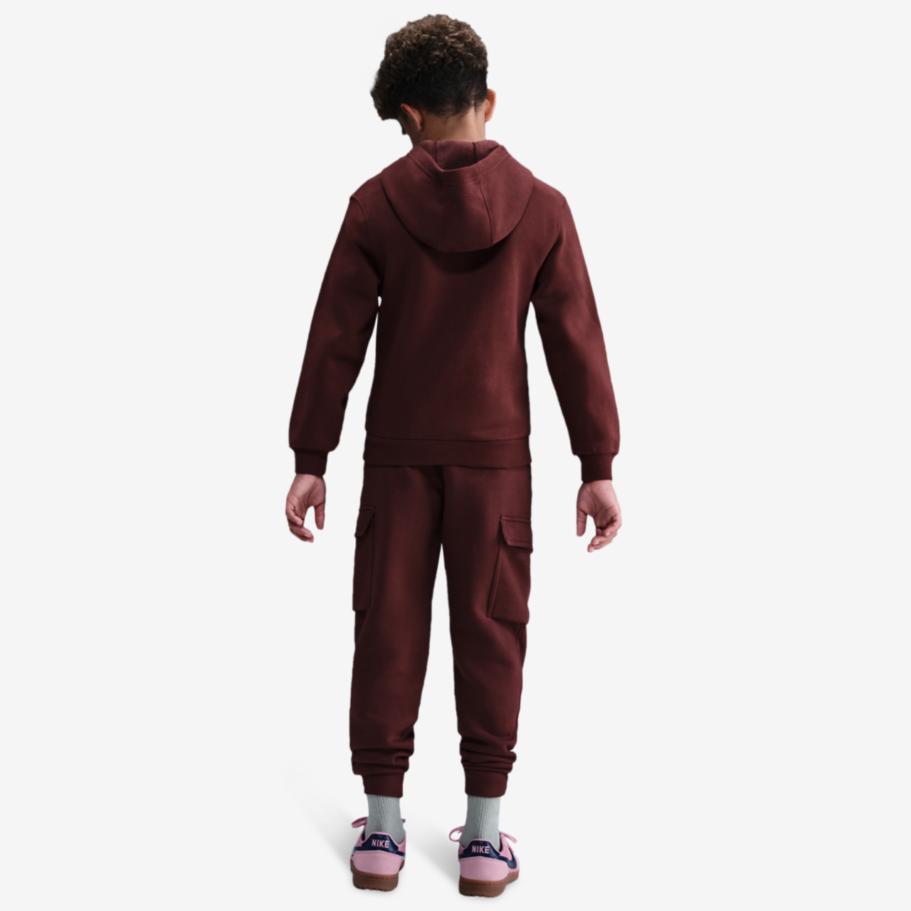 Nike NSW Club Fleece LBR Cargo Pants Image 3 of 3. Tap to open photo gallery.