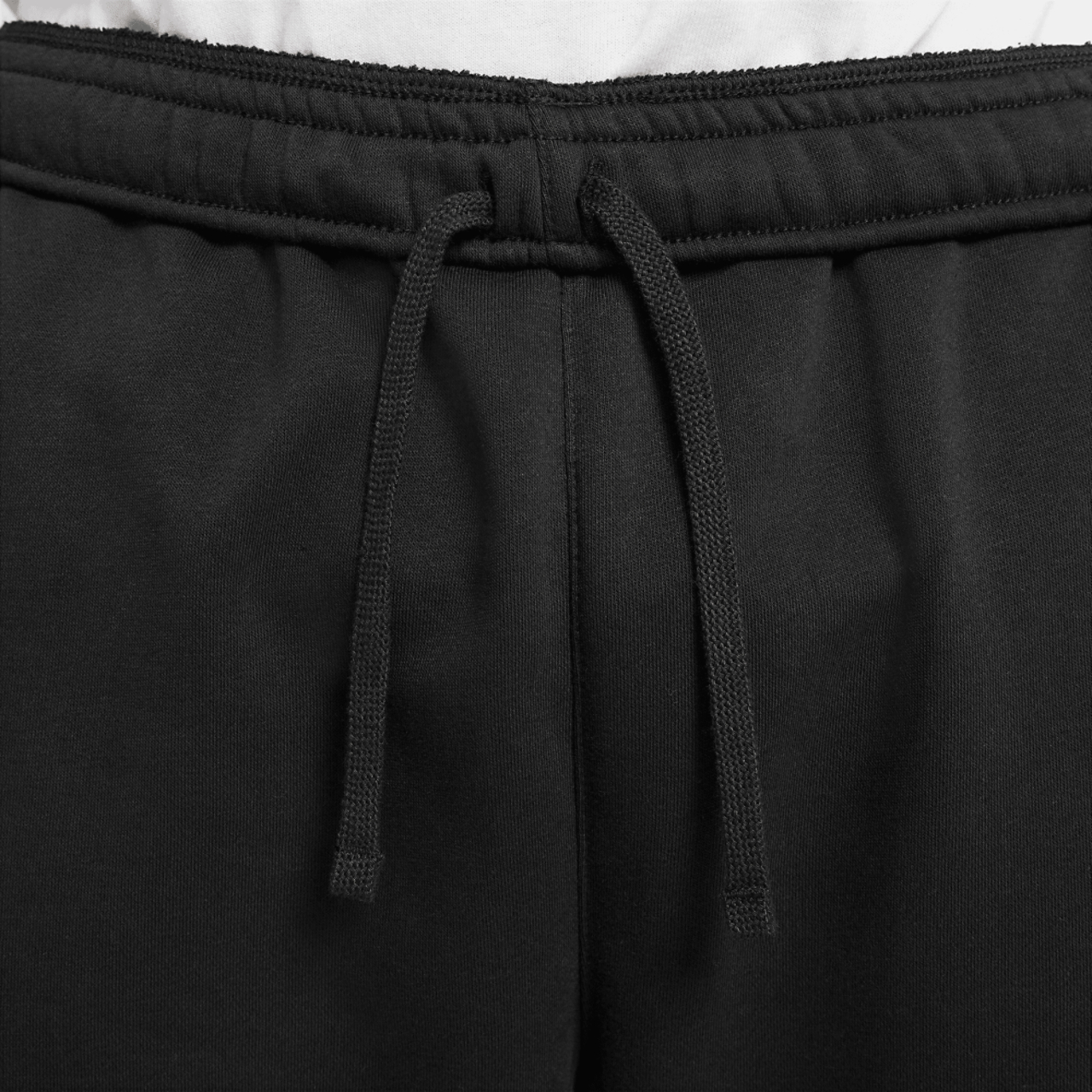 Nike NSW Cargo Club Pants Image 3 of 9. Tap to open photo gallery.