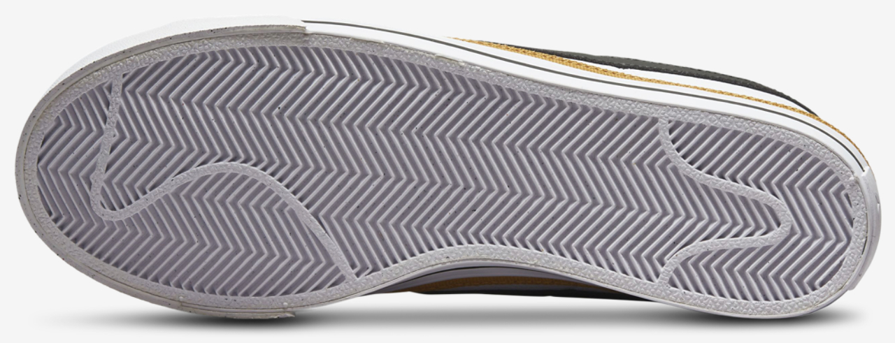 Nike Court Legacy Low Image 5 of 5. Tap to open photo gallery.