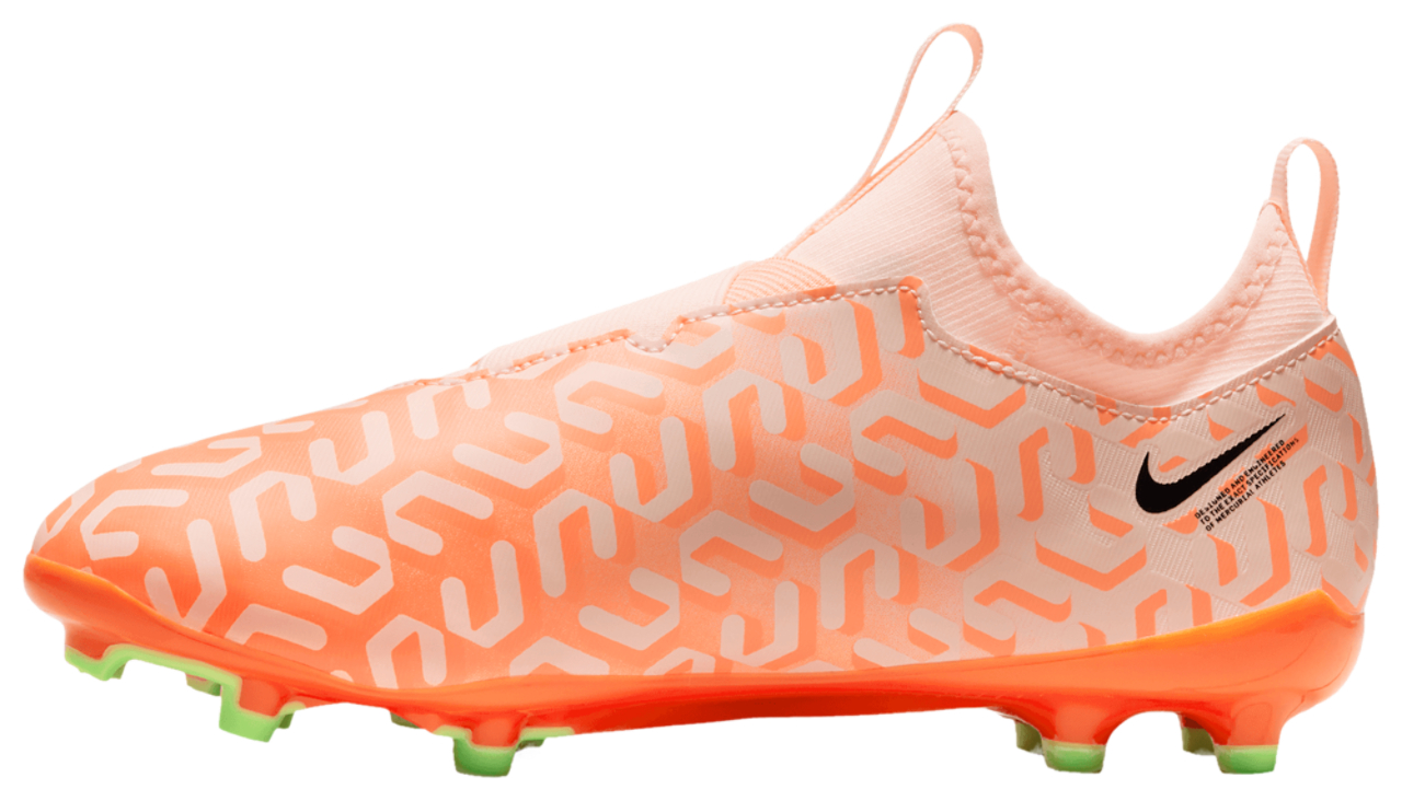 Nike Zoom Vapor 15 Academy NU FG/MG Image 2 of 5. Tap to open photo gallery.