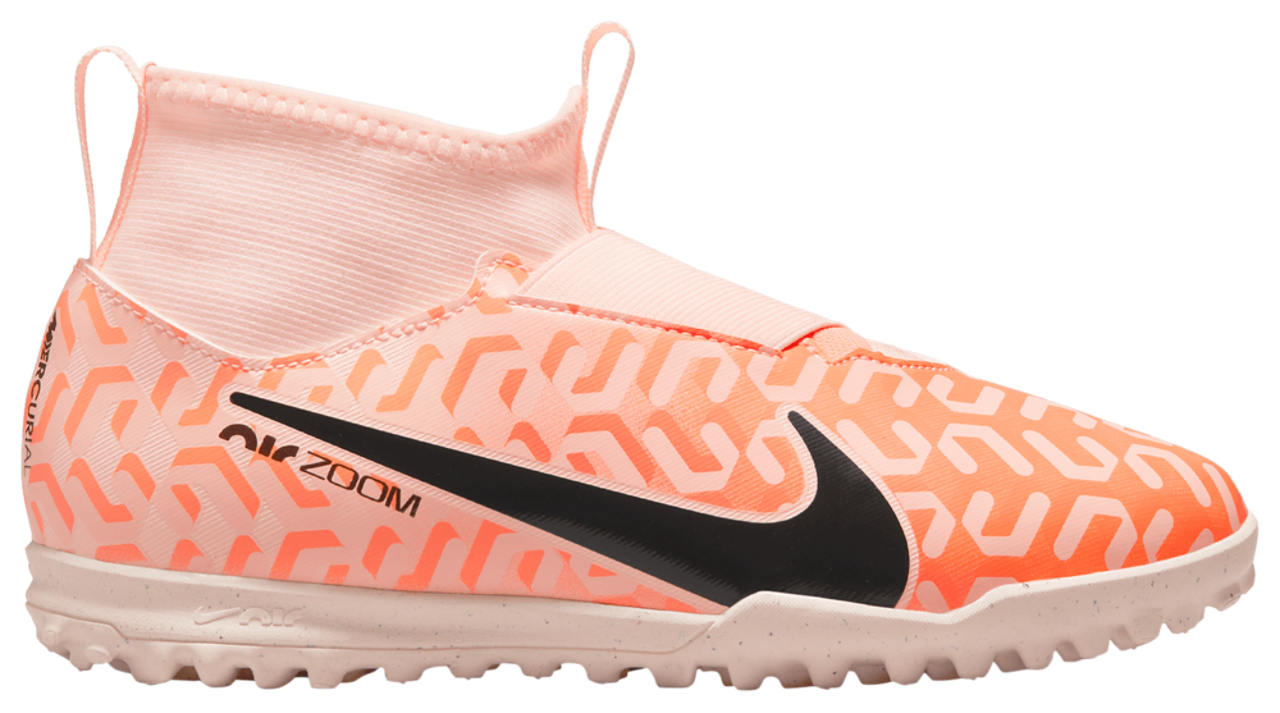 Nike Zoom Superfly 9 Academy NU TF Image 1 of 6. Tap to open photo gallery.