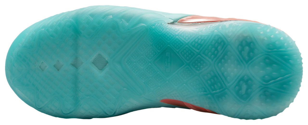 Nike LeBron XVIII Low Image 5 of 5. Tap to open photo gallery.