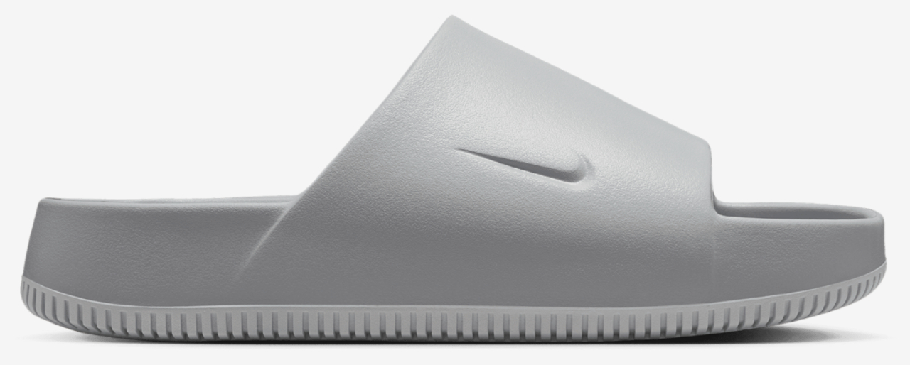 Nike Calm Slides Image 1 of 4. Tap to open photo gallery.