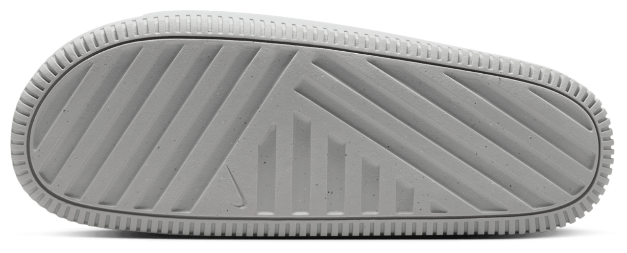 Nike Calm Slides Image 4 of 4. Tap to open photo gallery.