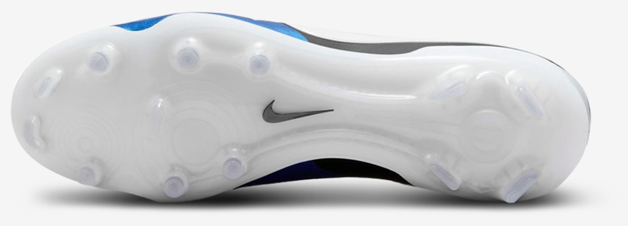 Nike Legend 10 Elite FG Image 5 of 5. Tap to open photo gallery.