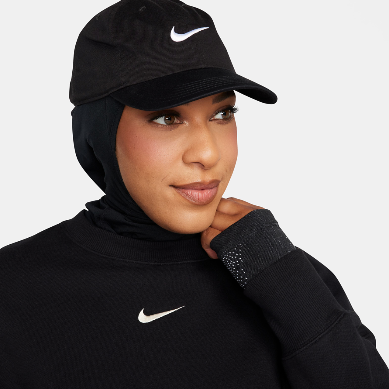 Nike Phoenix OS Fleece Crew Image 3 of 4. Tap to open photo gallery.