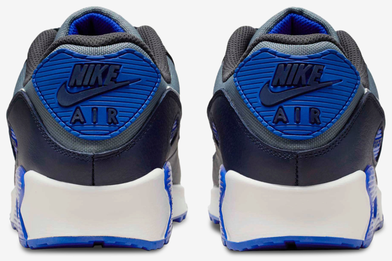 Nike Air Max 90 GTX Image 3 of 5. Tap to open photo gallery.