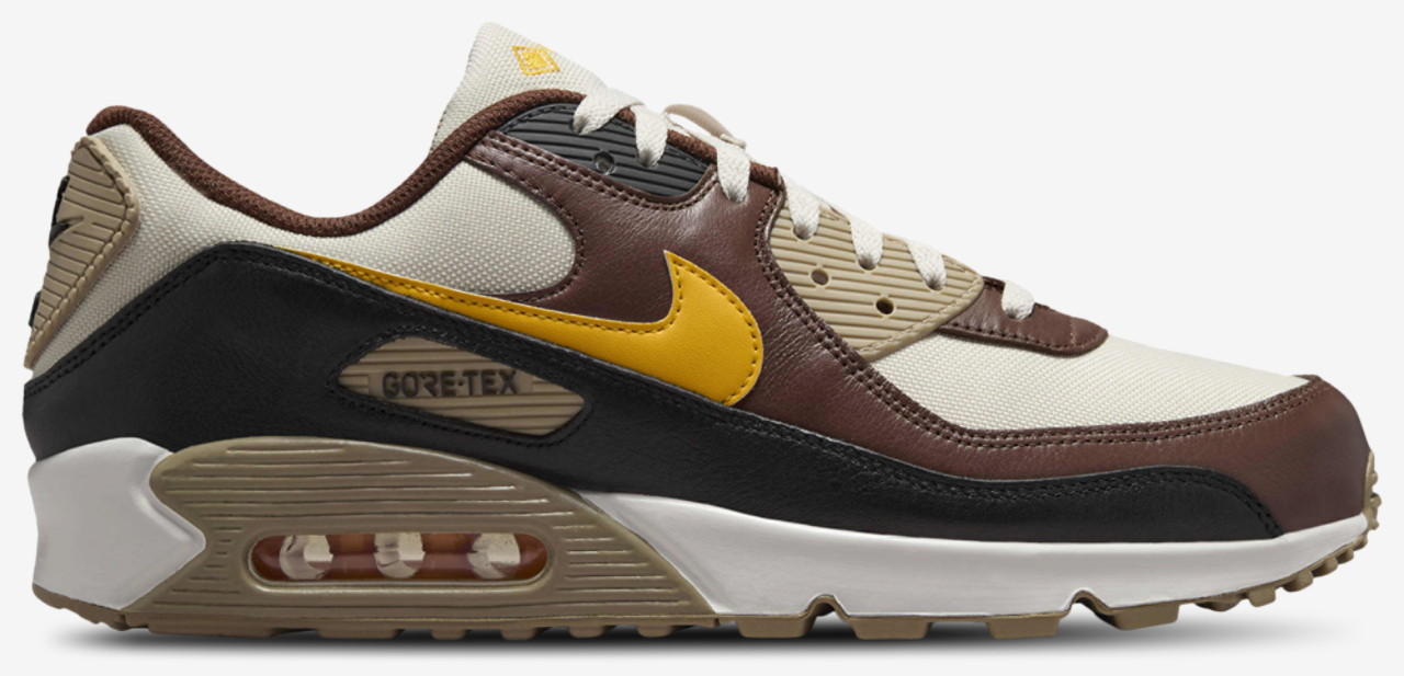 Nike Air Max 90 GTX Image 1 of 5. Tap to open photo gallery.
