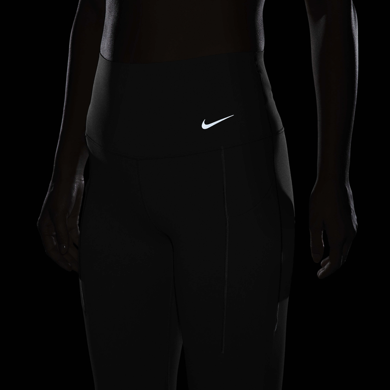 Nike Universal High Rise DF 7/8 Tight Image 4 of 4. Tap to open photo gallery.